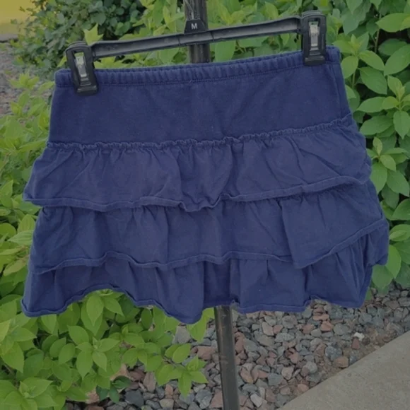 Mini Boden Navy triple ruffle sweatshirt skirt 11-12yrs - Picture 5 of 6